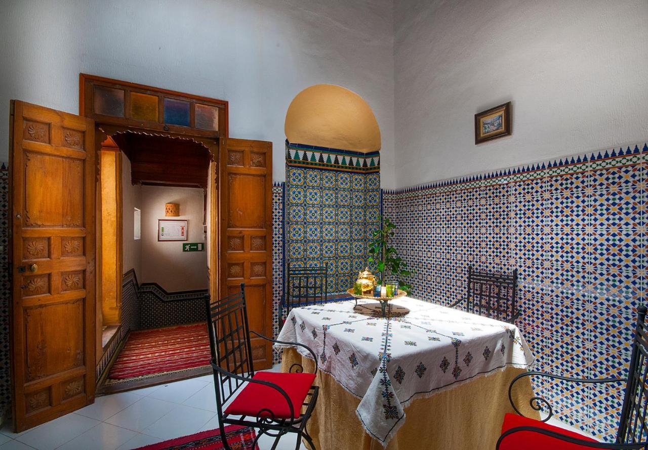 Riad Dar Jabador ساليه المظهر الخارجي الصورة